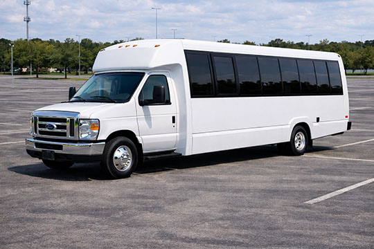 25-passenger minibus rental Gettysburg TX